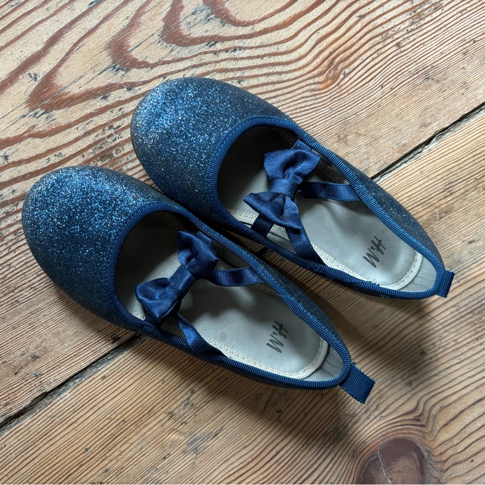 H&M Sparkly Ballet Flats